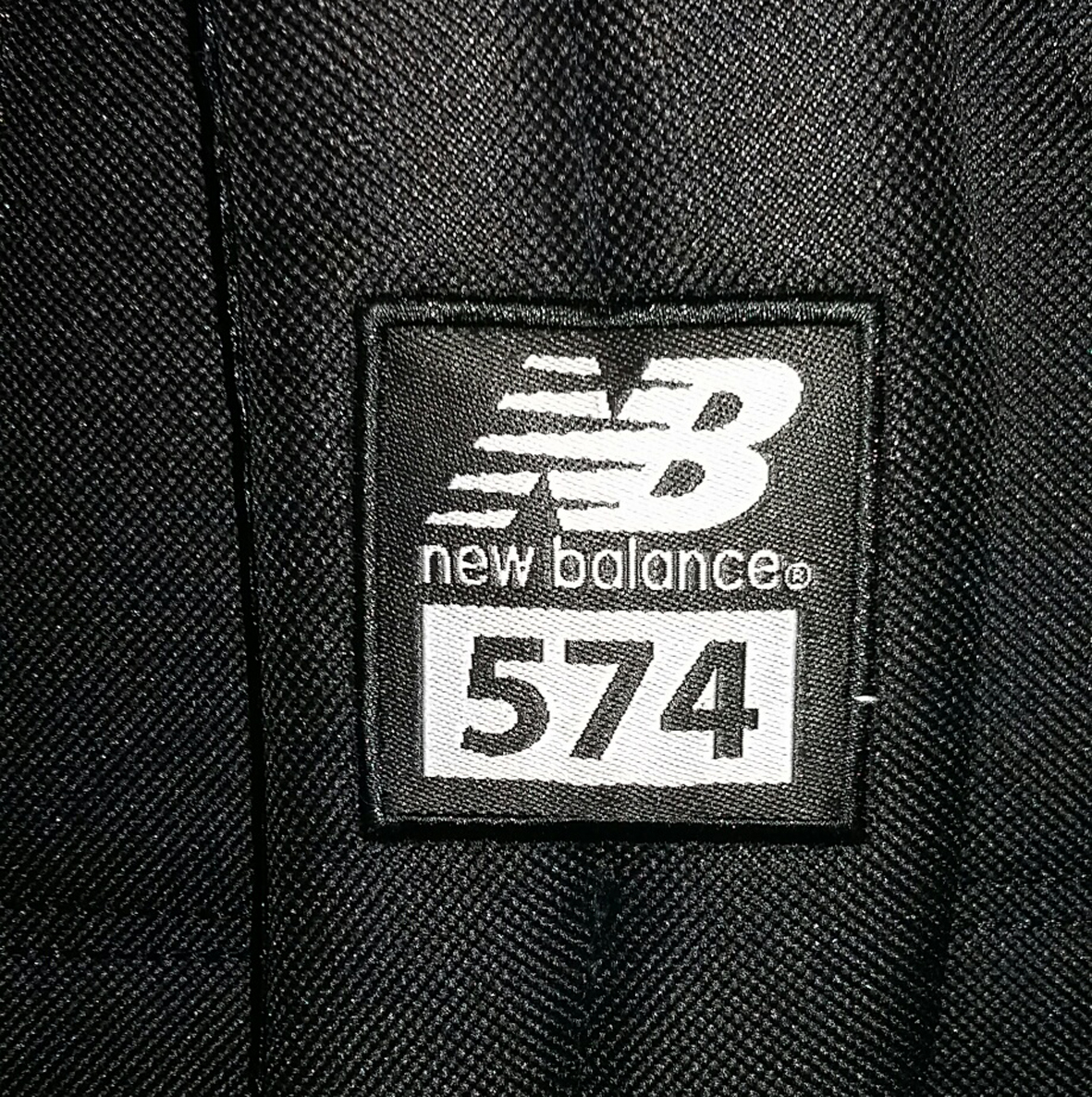 574 Navy Woven Label - Sports Factory