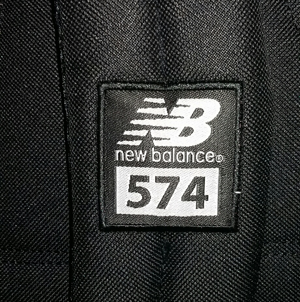 574 woven logo